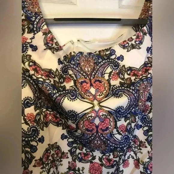 Multicolored Embellished Knee-Length Dress - Picture 4 of 16